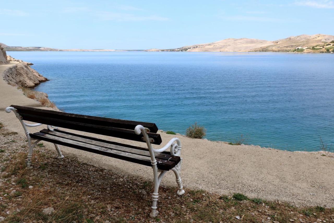 Galapagus Privat Beach & Boat Dock Apartment Metajna Exterior photo